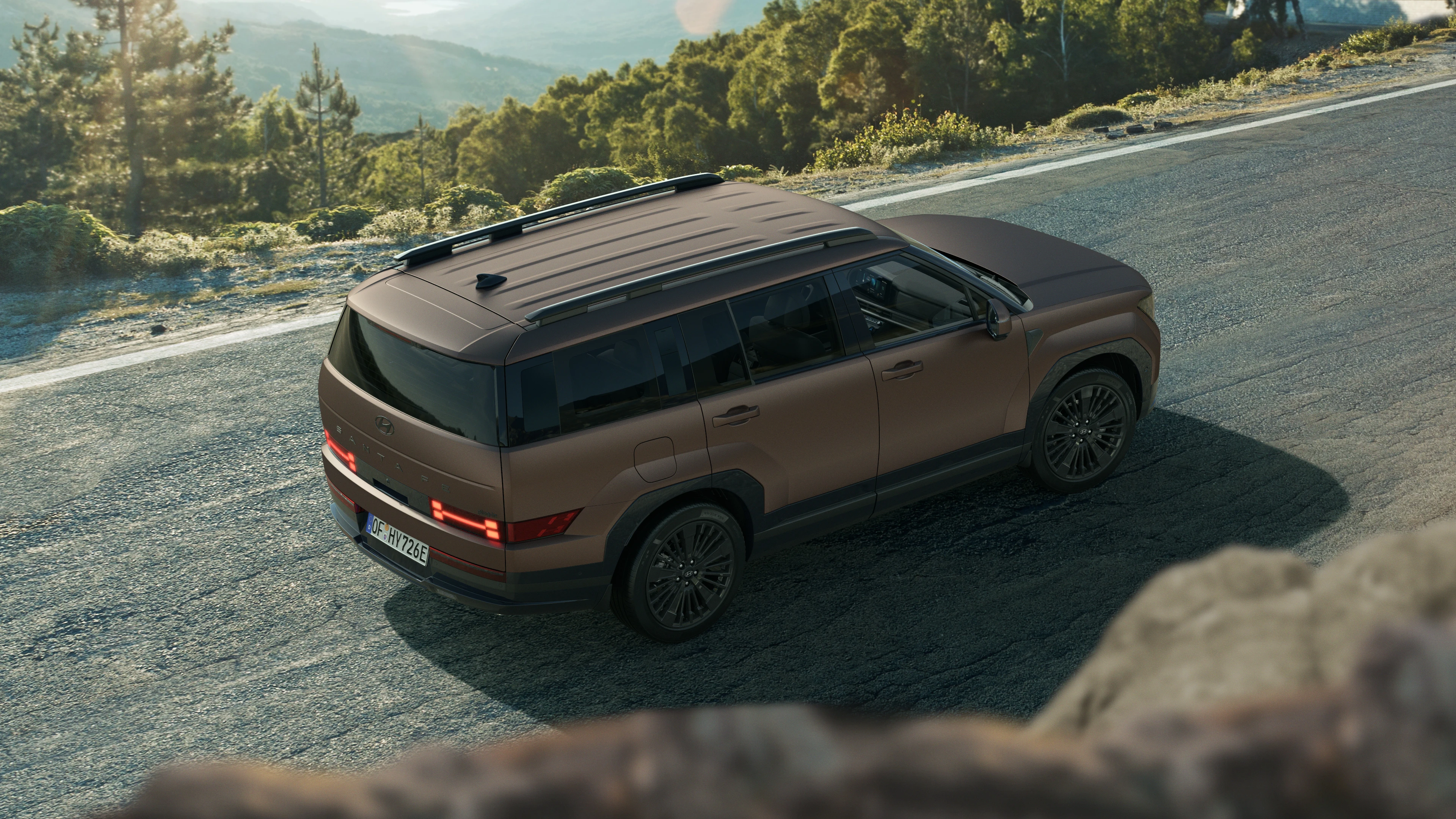 HME MX5 PHEV Eviz EXT YBM Earthybrassmatt EWAAUW SHOT 006